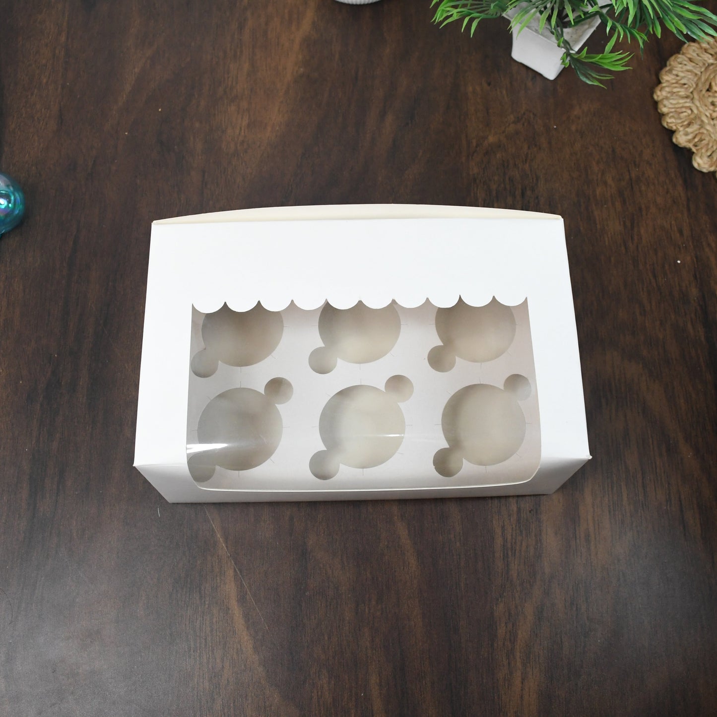 6 Cavity Cupcake Box L Window