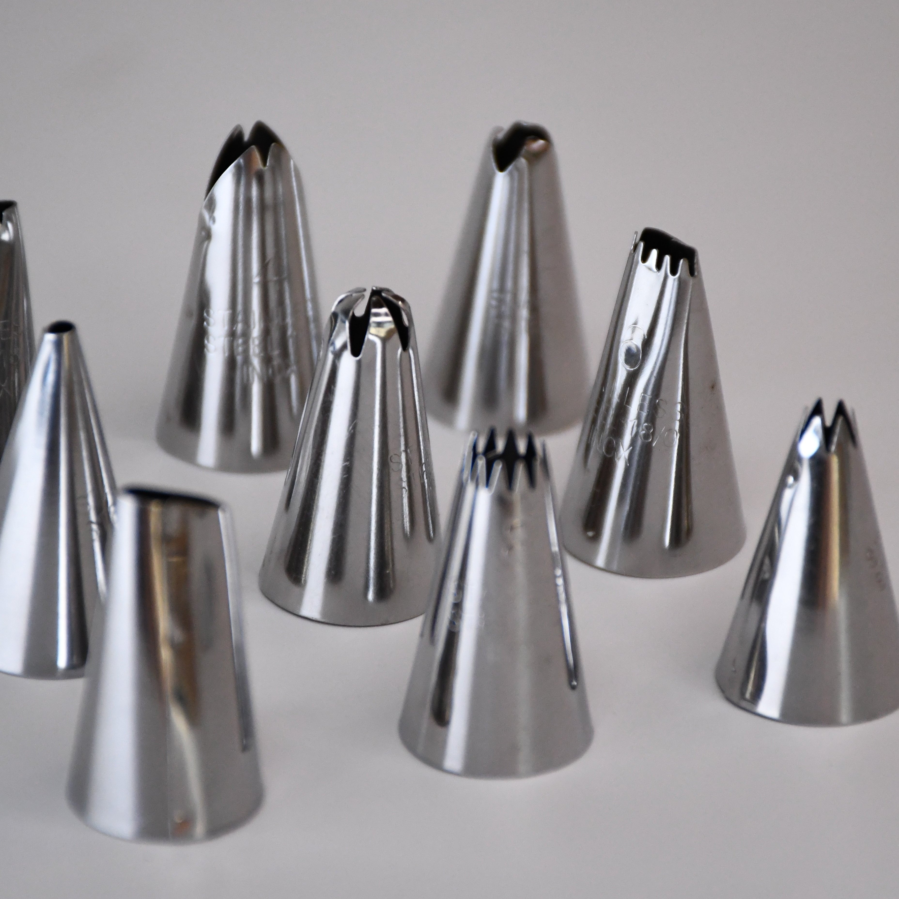 9 Pc Icing Piping Nozzles Stainless Steel Multi-opening Icing Nozzle