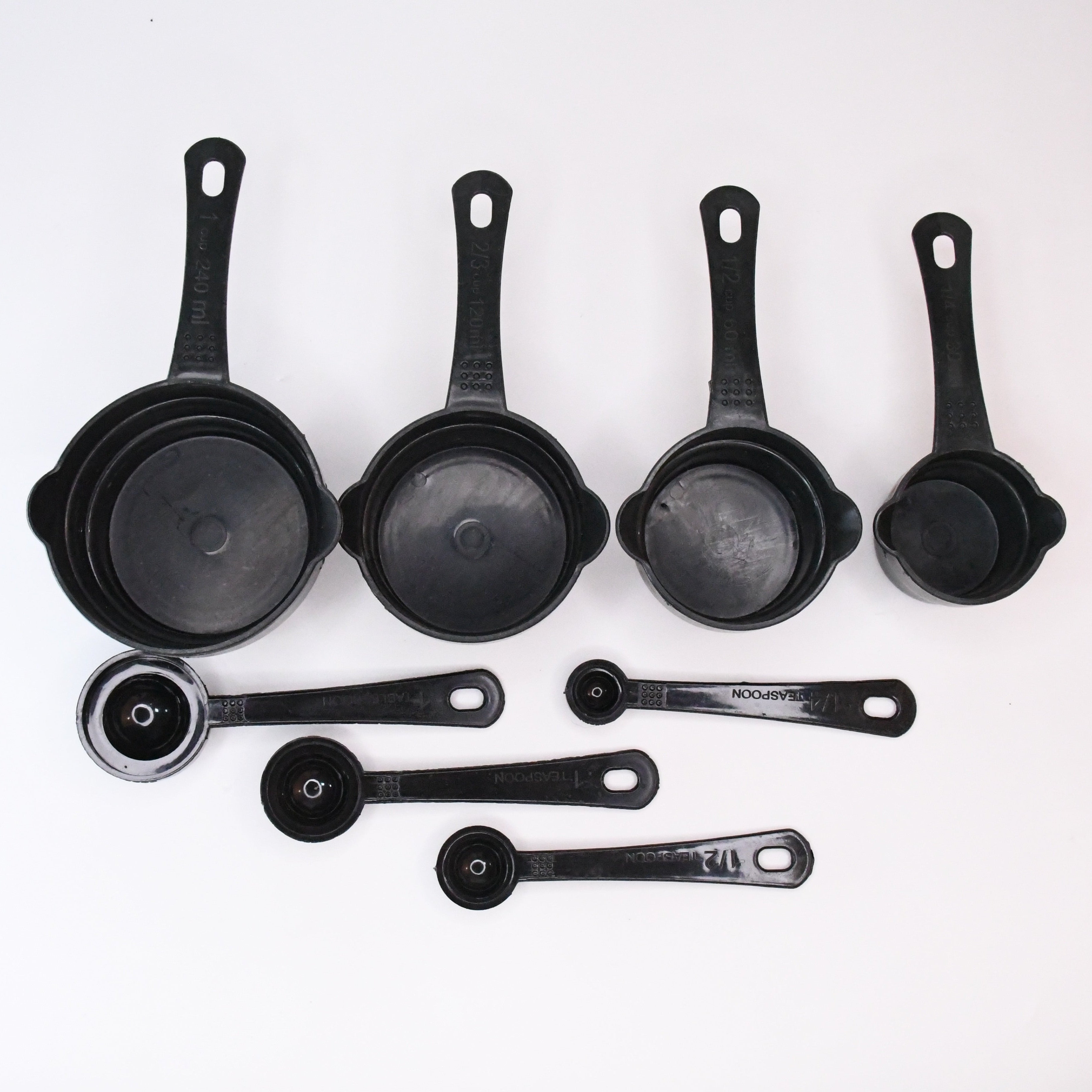 Plastic Measuring Spoons and Cups Set for Home Kitchen {8PCS}