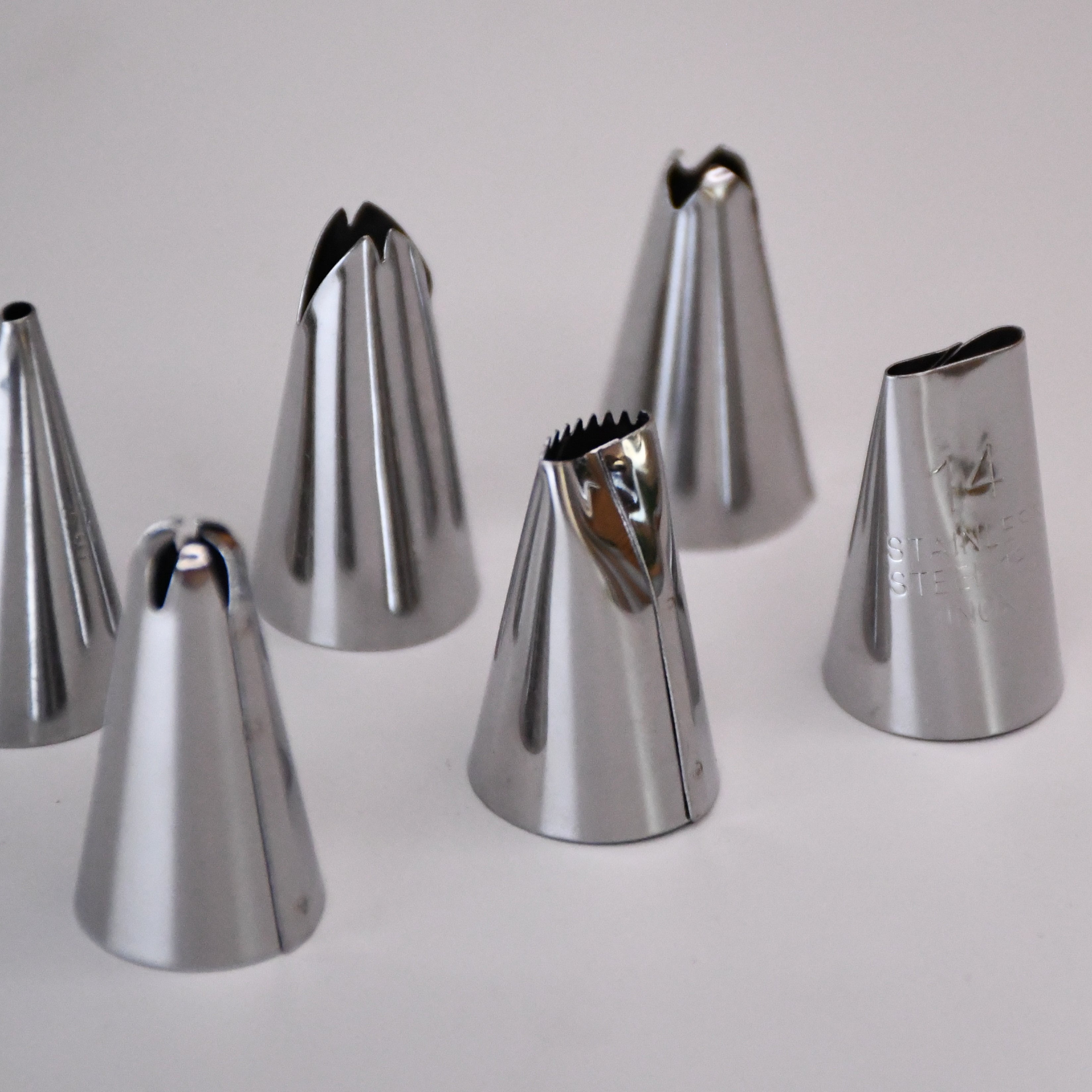6 Pc Icing Piping Nozzles Stainless Steel Multi-opening Icing Nozzle