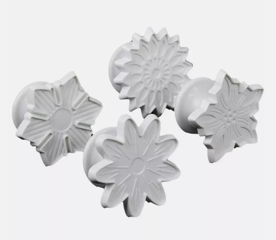 4 in 1 Flower Plunger Fondant Cutter