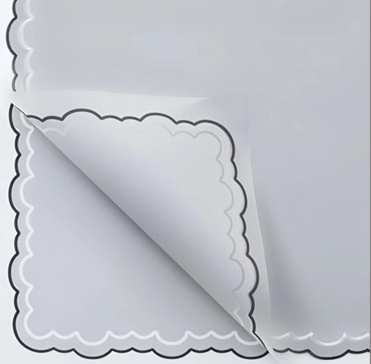 White paper with scalloped edges on a white background, labeled 58CM x 58CM, 20 sheets per pack.